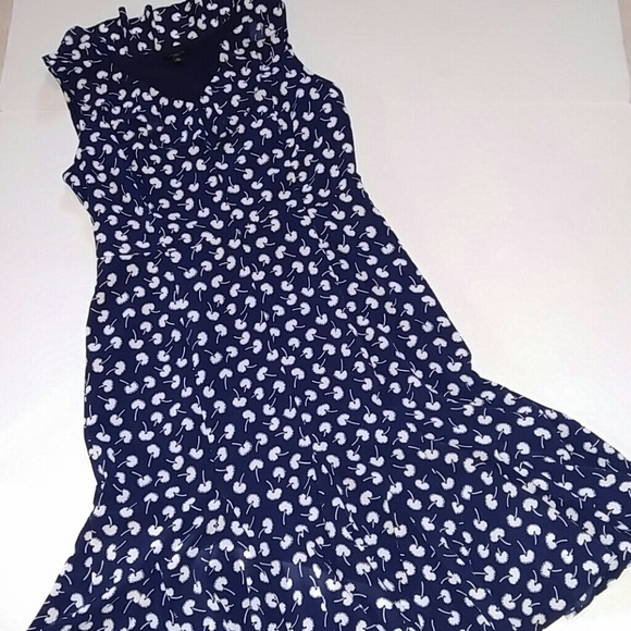 Talbots Dresses & Skirts - Talbots dandelion seed print dress 6P
